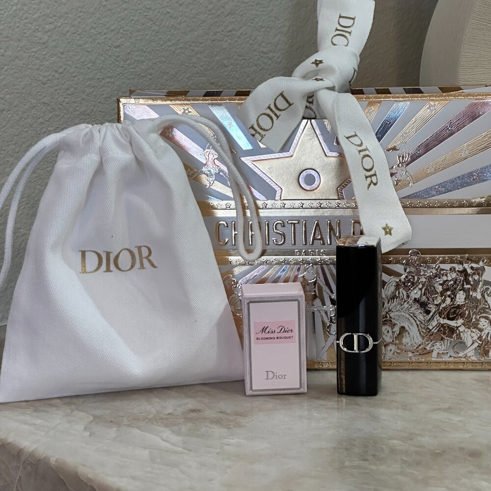 Dior gift set Rouge Dior lipstick 100 Nude Look Miss Dior Blooming Bouquet